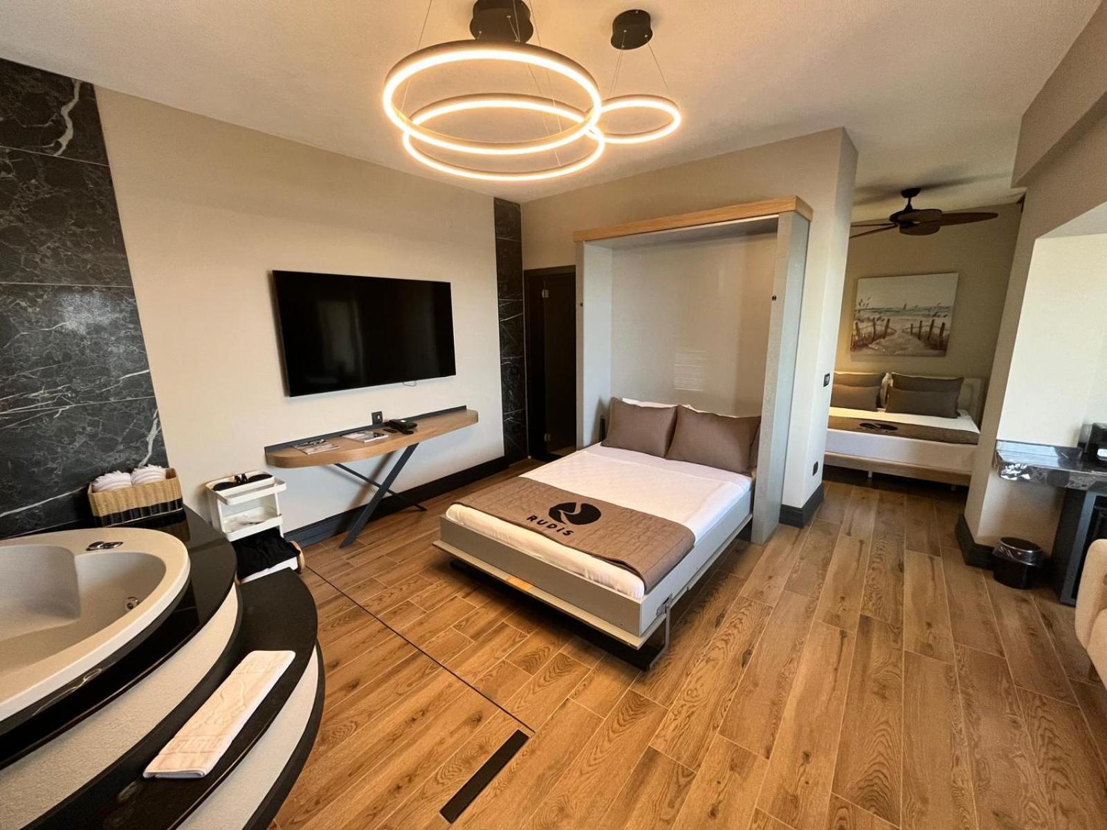 Rudis Hotel Narlidere Εξωτερικό φωτογραφία